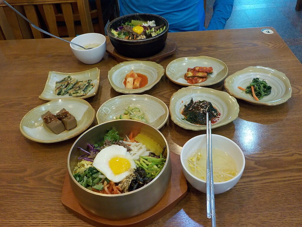 전주 돌솥비빔밥 맛집