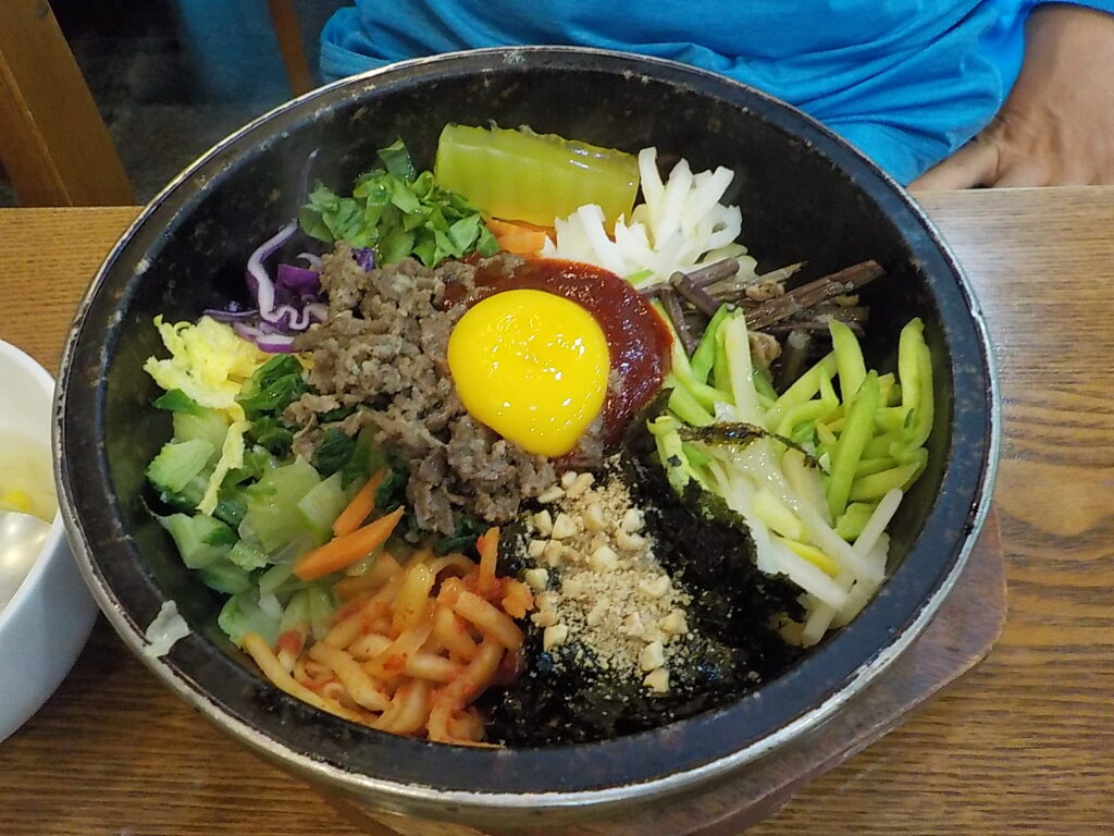 전주 돌솥비빔밥 맛집