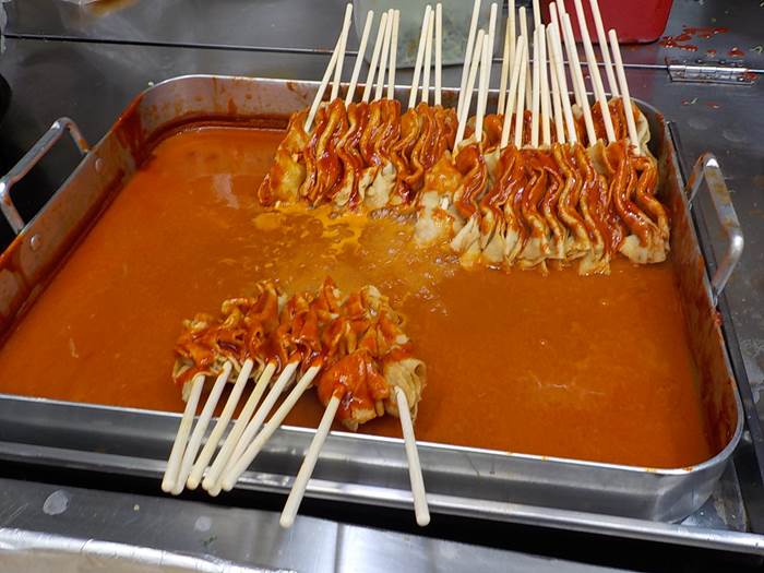 제천 빨간오뎅 맛집 제천 중앙시장 외갓집 빨강오뎅 4 제천 중앙시장 빨간오뎅